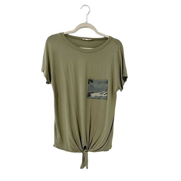 Bombom Green Short Sleeve Tie Front Top Camo pocket Size M - Picture 1 of 6